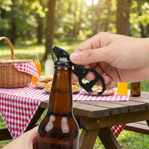 Ouvre-bouteille multifonctionnel en acier inoxydable pour l'extérieur, clé hexagonale, tournevis, mini-outil, porte-clés, ouvre-bouteille - Product Image 4