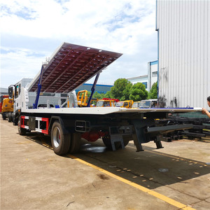 Camion <span class=keywords><strong>de</strong></span> remorquage à plat Chariot élévateur à roues Lit plat Voiture Hauler One Towing Three Car Carrier Road Recovery Rollback Tow Truck Flatbed Wrecker - Product Image 2