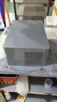 Boîtier de batterie personnalisé en tôle d'acier découpé au laser, formé et thermolaqué pour le stockage d'alimentation de secours des télécommunications