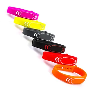 Identification Adjustable Waterproof Silicone TK4100 FM4100 125Khz FM1108 S50 13.56Mhz NFC RFID Wristbands card