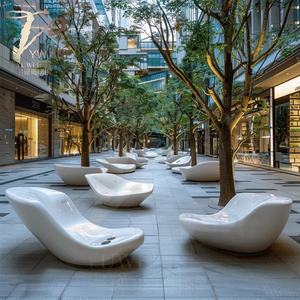 Banc de jardin extérieur en fibre de verre moderne personnalisable chaise d'affichage créative siège paysager pour école centre commercial parc de loisirs - Product Image 2