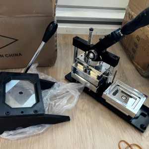 직사각형 버튼 메이커 80*53MM 직사각형 모양 버튼 배지 만들기 기계 DIY 냉장고 자석 마그네틱 프린터 기계