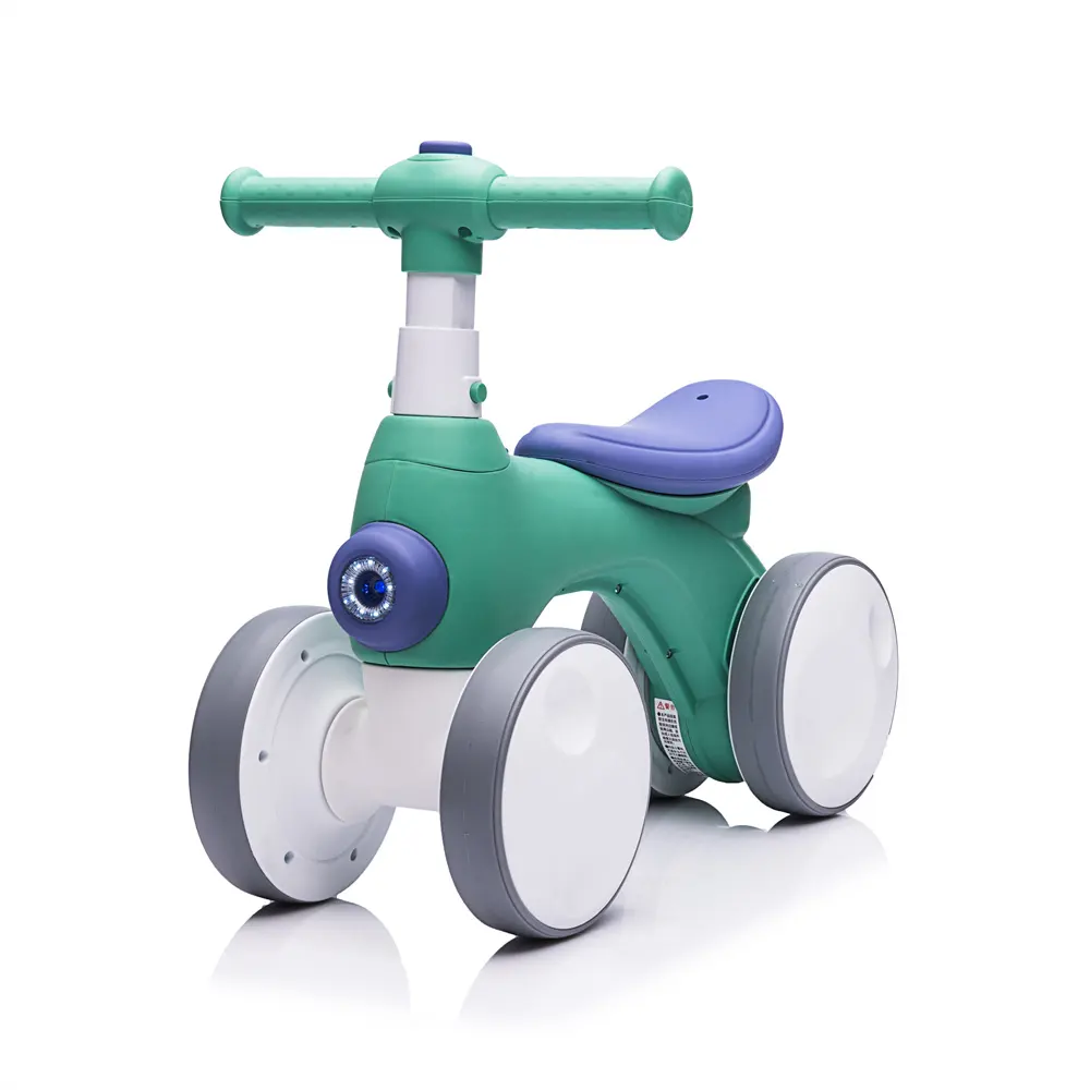 Baru Bayi Keseimbangan Mobil Mendorong Sepeda dengan <span class=keywords><strong>Aman</strong></span> Roda Besar Spray Bubble Empat Roda Anak Keseimbangan Sepeda dengan Lampu dan Musik