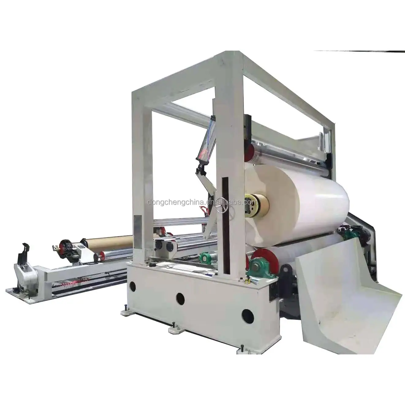 Máquina cortadora y rebobinadora de rollos de papel Kraft para la industria de tubos de papel