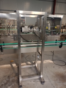 <span class=keywords><strong>Machine</strong></span> de <span class=keywords><strong>remplissage</strong></span> de liquide à buse personnalisée entièrement automatique à haute précision, à commande <span class=keywords><strong>par</strong></span> servomoteur électrique, contrôlée <span class=keywords><strong>par</strong></span> PLC, pour plusieurs matériaux - Product Image 5