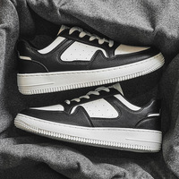 Baskets tendance coréennes pour hommes – Nouvelle collection printemps, respirantes, durables, légères, blanches unies, polyvalentes, à semelle épaisse, chaussures décontractées