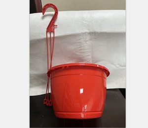 Pots de fleurs en plastique suspendus de conception classique colorée avec cintre de plante d'intérieur Durable pour l'emballage de carton d'utilisation de balcon et de jardin - Product Image 3