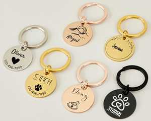 Étiquettes de nom personnalisées de luxe pour chiens et chats faites à la main - Cadeau d'anniversaire et de Noël pour chiots et chatons - Product Image 1