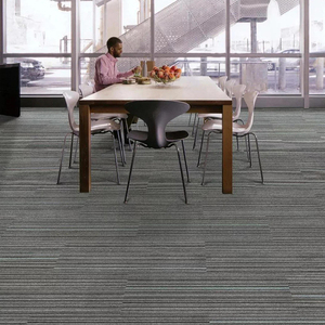 Dalles de moquette insonorisées en polypropylène pour bureaux, bâtiments commerciaux, salles de réunion – Fabrication sur mesure de dalles de moquette à motifs - Product Image 3