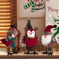 Décoration de table en tissu créative Hongsheng pour Noël, motif oiseau mignon et Père Noël, oiseau debout pour les fêtes transfrontalières