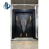 Puerta de Seguridad de Entrada para Villa de Diseño Moderno y Lujoso con un Diseño Geométrico de Aluminio Reforzado a Prueba de Explosiones