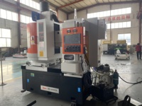 Rectificadora de Superficies CNC Automática para Superficies Curvas de Semiconductores y Ópticas, de Alta Configuración y Compacta