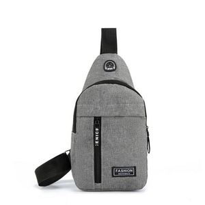 Sac messager de voyage personnalisé avec logo, sac de poitrine en nylon, sac bandoulière imperméable - Product Image 1