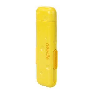 Needle Threader With Magnetic Needle Holder <b>For</b> Hand <b>Sewing</b> Green And Yellow ABS <b>Material</b> 3 In 1 Multifunctional <b>Sewing</b> Tool - Product Image 5