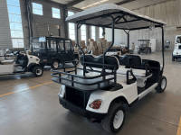 Nouveau modèle de voiturette de golf électrique 2026, 4 places, phares LED, batterie au lithium, 100 km d'autonomie pour parcours de golf