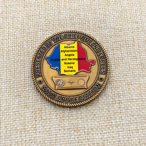 Moneda <span class=keywords><strong>de</strong></span> aleación <span class=keywords><strong>de</strong></span> zinc fundida a presión con esmalte suave multicolor, diseño 3D <span class=keywords><strong>de</strong></span> doble cara, fondo texturizado en contraste, <span class=keywords><strong>arte</strong></span> electrochapado con diseño personalizado - Product Image 6