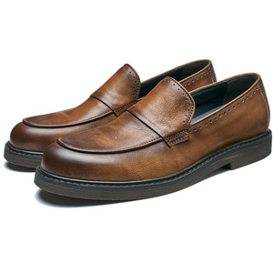Chaussures habillées en cuir véritable de haute qualité pour hommes, marron et noir, design personnalisé, vente en gros pour la <span class=keywords><strong>saison</strong></span> automne-hiver - Product Image 1