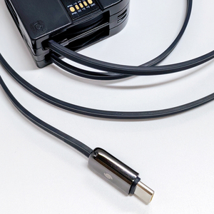 สายชาร์จซิงค์ข้อมูล USB 2.0 ความยาว 82 ซม. แบบยืดหดอัตโนมัติ สาย Type-C ใช้ได้กับโทรศัพท์มือถือและแท็บเล็ต - Product Image 1