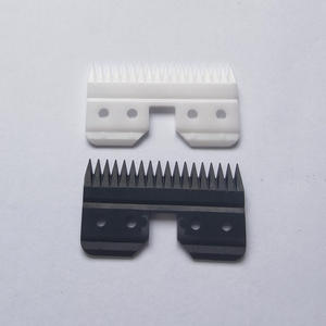 <span class=keywords><strong>Cortadora</strong></span> <span class=keywords><strong>de</strong></span> <span class=keywords><strong>Pelo</strong></span> <span class=keywords><strong>de</strong></span> Alta Calidad para Comercio Exterior, Modelo 707 con Cuchilla <span class=keywords><strong>de</strong></span> Cerámica, 18 Dientes, Negra y Blanca, para <span class=keywords><strong>Oster</strong></span> A5 - Product Image 2