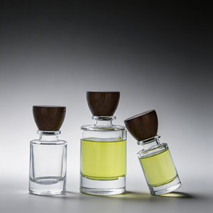 Flacons <span class=keywords><strong>de</strong></span> <span class=keywords><strong>parfum</strong></span> élégants multi-tailles avec bouchons sphériques métalliques, durables pour les emballages <span class=keywords><strong>de</strong></span> parfums <span class=keywords><strong>de</strong></span> niche et <span class=keywords><strong>de</strong></span> cosmétiques. - Product Image 1