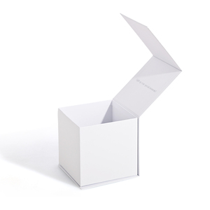 กล่องของขวัญแม่เหล็กหรูหราพร้อมฝาปิด  แบบแข็งแรง ทนทาน  ออกแบบเองได้  ใช้ซ้ำได้  พร้อมโลโก้ปั๊มทอง - Product Image 2
