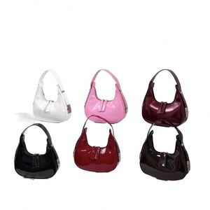 Sac à main bandoulière en feutre tendance rétro simple avec chaîne - Product Image 4