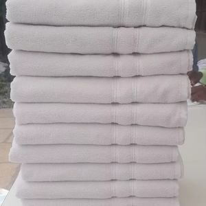 Serviette de bain d'hôtel 100% coton de haute qualité Serviette de plage multifonctionnelle Serviette d'hôtel à grands côtés - Product Image 1