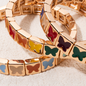 Nuevas Pulseras de Moda con Cuentas de Mariposa para Mujer, Aleación de Zinc, Color Dorado, Brazalete Elástico, Joyería de Moda, Regalo <span class=keywords><strong>2026</strong></span> - Product Image 4