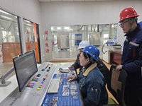 Transformador de Potencia SZ11 35kV 2000kVA OLTC Yd11 Grupo Vectorial 3, Inmerso en Aceite, con Cambiador de Carga, 50/60Hz para Plantas Solares Industriales