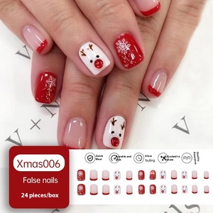 Uñas Postizas Cuadradas de ABS con Diseño Navideño, Estilo Dulce para Estudiantes, Cobertura Completa, Puntas Artificiales para Manicura - Product Image 3