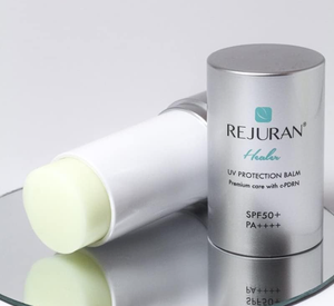 ลิปบาล์มเนื้อลิควิด ป้องกันรังสียูวี SPF 19 กรัม ช่วยบำรุงริมฝีปากให้ชุ่มชื้น ใช้ได้ทุกวัน - Product Image 5