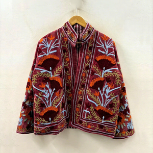 Chaqueta Corta de Terciopelo Marrón Hecha a Mano para Mujer, Bordado con Hilo Suzani, Chaqueta de Invierno con Frente Abierto, Cárdigan - Product Image 1