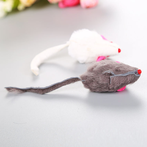 Giocattolo per Gatti a Forma di Topo in Pelliccia di Coniglio Certificato CE, Mini Gioco Interattivo Divertente per Gatti e Gattini - Product Image 4