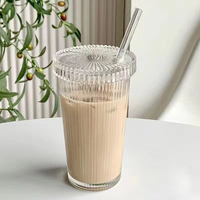 Tasse en verre à rayures verticales côtelées simples, bouteille en verre à hauteur inclinée, gobelet tasse à café de voyage avec paille