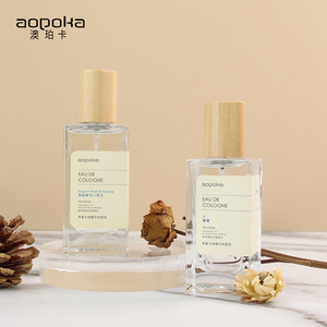 Aopoka 4 Smell 50ml Perfume para Mujer, <span class=keywords><strong>Eau</strong></span> <span class=keywords><strong>de</strong></span> <span class=keywords><strong>Toilette</strong></span> en Spray, Aroma Amaderado, Duradero, Refrescante, Personalizado, OEM, Perfumes Corporales para Damas - Product Image 3