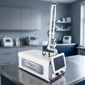 Máquina de Láser Fraccional de CO2, Sistema de Rejuvenecimiento Cutáneo, Elimina Cicatrices de Acné, Estrías, Arrugas, Tensado de la Piel, Máquina de Belleza - Product Image 1