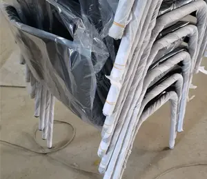 할인 고품질 까만 학교 의자 영국 쌓을수 있는 금속 구조 PP 플라스틱 의자