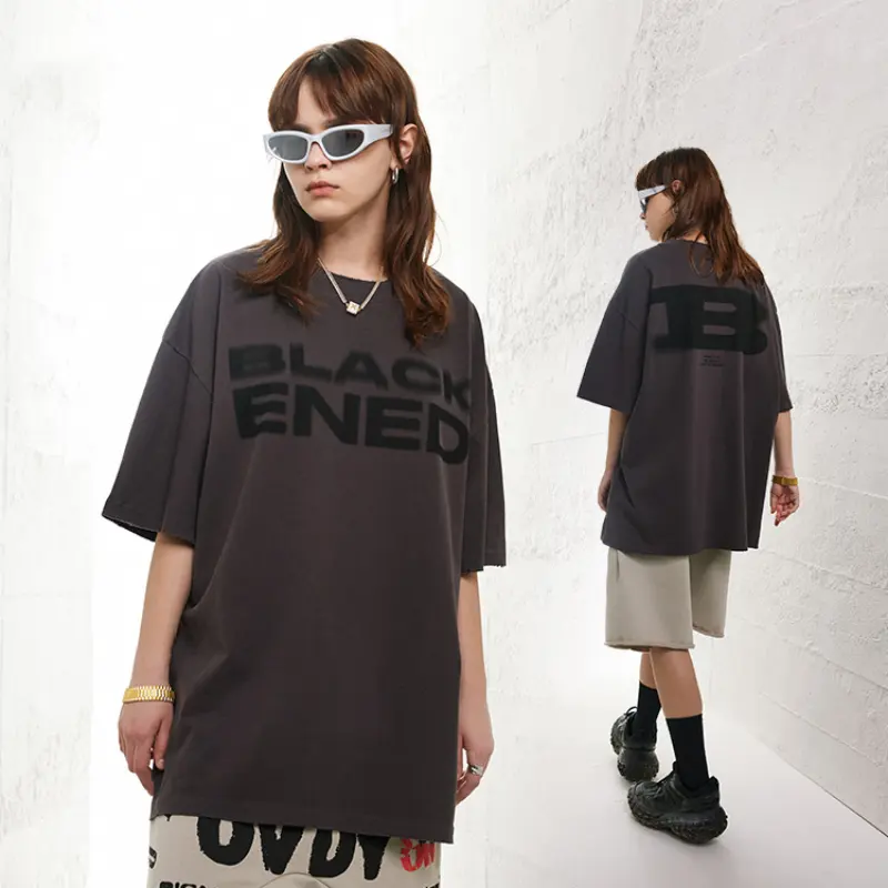 도매 맞춤 여성 의류 하이 스트리트 풀오버 O-넥 헤비급 문자 디지털 프린트 여성 t 셔츠