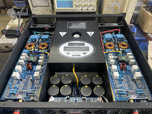 Amplificador de Potencia de 2 Canales YONGLE para DJ, Sistema de Sonido para Exteriores, Amplificador de Escenario con Carcasa Metálica para Conciertos - Product Image 4