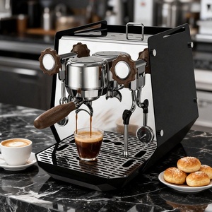 Cafetera Espresso Vintage Comercial con Doble Caldera y Bomba Rotativa, Fabricada en Italia para Cadenas de Cafeterías, Oficinas y Uso Doméstico KF-X4 Adju - Product Image 1
