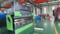 Presse plieuse hydraulique CNC entièrement automatique synchronisée haute vitesse 125T 3200 avec table de couronnement pour aluminium et acier inoxydable