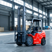 Chariot élévateur électrique 2T Liftron avec batterie lithium-ion, pneus pleins et caméra de recul