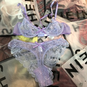 Set di Lingerie Sexy con <span class=keywords><strong>Reggiseno</strong></span> e Mutandine in Pizzo Floreale Trasparente, Taglie Grandi, con Farfalla - Product Image 4