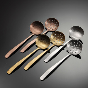 Gadgets de cuisine Cuillères à soupe dorées de luxe à motif martelé Louche à soupe en acier inoxydable Cuillères de service <span class=keywords><strong>pour</strong></span> <span class=keywords><strong>la</strong></span> <span class=keywords><strong>maison</strong></span> et <span class=keywords><strong>la</strong></span> cuisine - Product Image 4