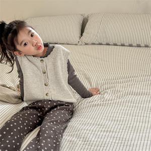 Ropa infantil Ropa de otoño para niños <span class=keywords><strong>Chaleco</strong></span> de <span class=keywords><strong>lana</strong></span> <span class=keywords><strong>Chaleco</strong></span> de otoño e invierno para niñas - Product Image 1