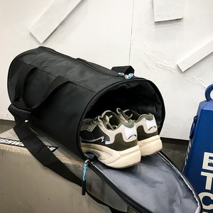 2019 de <span class=keywords><strong>los</strong></span> hombres de la moda deportes gimnasio Aslant hombro formación bolsa forma de barril Crossfit bolsa de viaje - Product Image 3