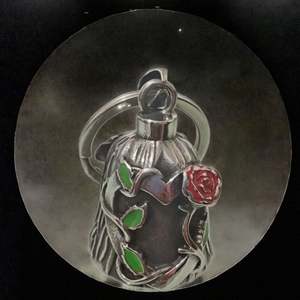 Porte-clés en acier inoxydable gravé, style vintage, avec clochette de moto, personnalisé pour Harley, pour le commerce extérieur - Product Image 4