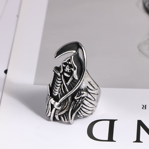 Anillo de Acero de Titanio con Calavera y Guadaña, Joyería Punk Hip Hop para Hombre SA811 - Product Image 1
