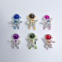 100 Breloques Mignonnes en Résine à Dos Plat, Cabochons Astronautes, Cabochons en Résine à Dos Plat, Thème Explorateur Spatial Cosmonaute Astronaute