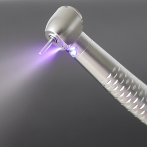 หัวกรอฟันความเร็วสูงแบบมีไฟ LED ฉีดน้ำเดี่ยว สีเงิน ได้รับการรับรองมาตรฐาน Class I CE - Product Image 3